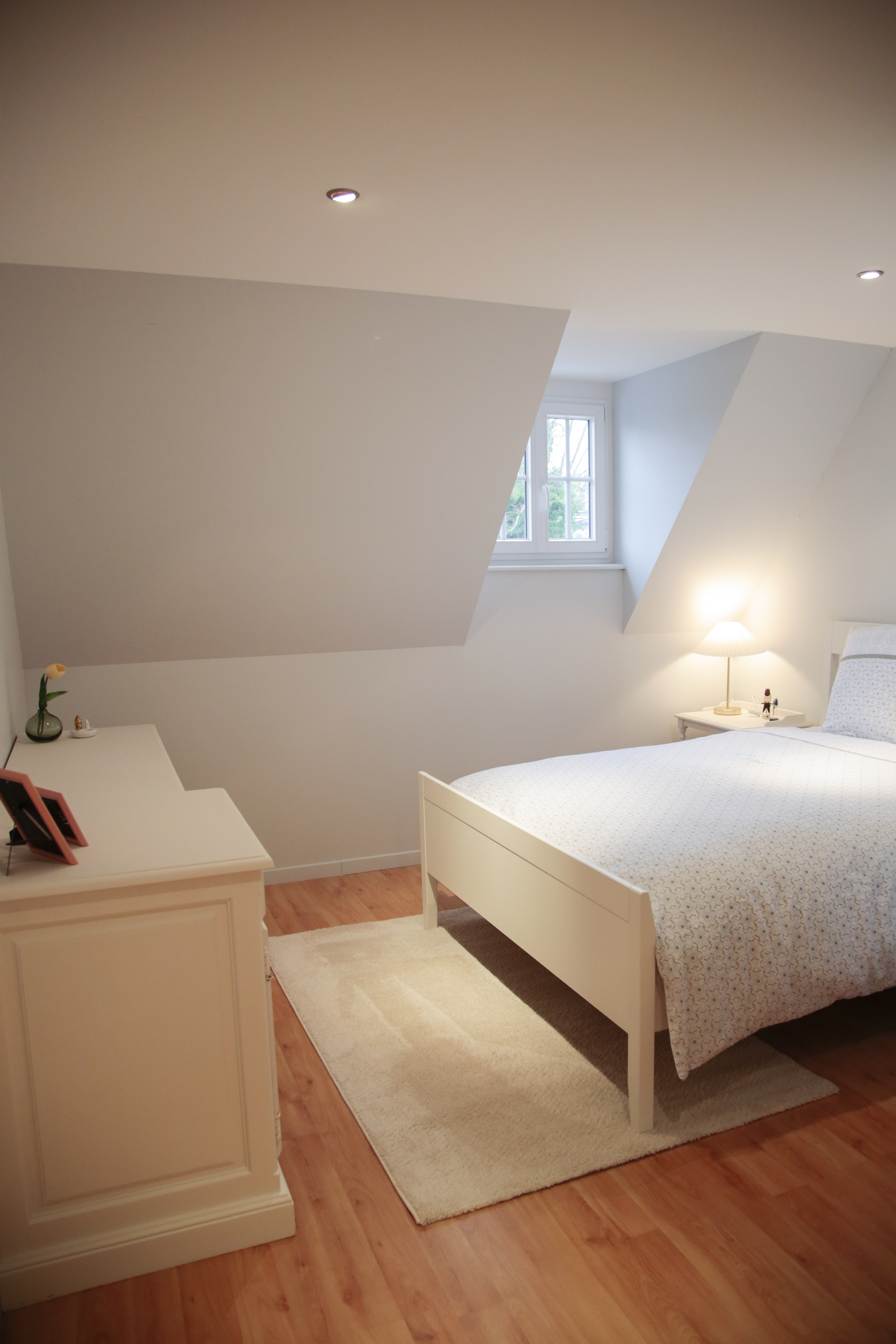 Chambre sous les toits du gîte L'Hortensia à Mittelwihr